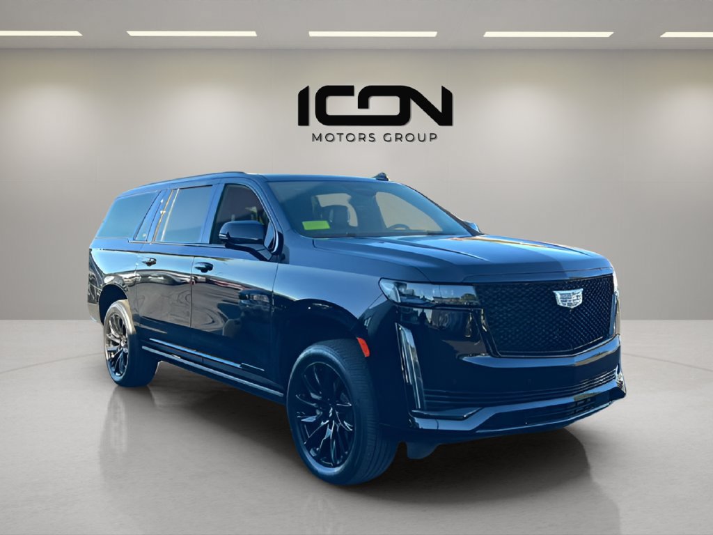 Used 2024 Cadillac Escalade ESV Sport Platinum w/ LPO, ONYX Package AWD/4WD image 7