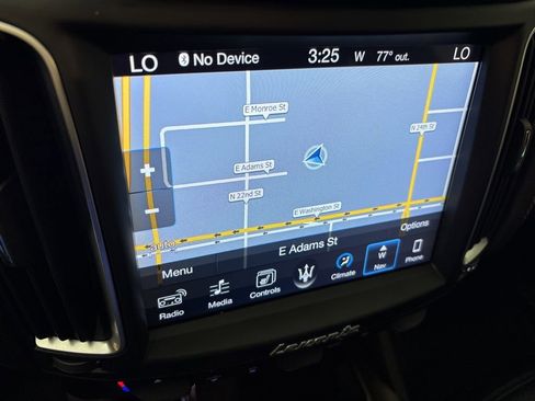 Used 2017 Maserati Levante w/ Luxury Package image 29