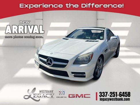 Used 2016 Mercedes-Benz SLK 300 image 1