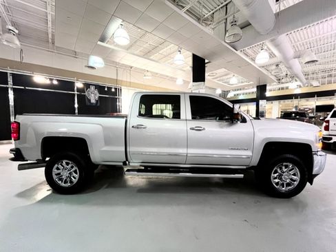 Used 2016 Chevrolet Silverado 2500 LTZ w/ Duramax Plus Package image 4