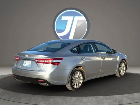 Used 2015 Toyota Avalon XLE Touring image 6