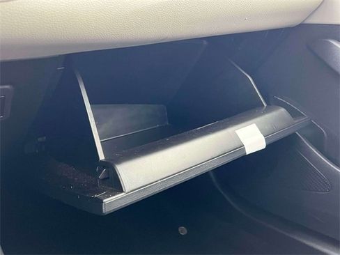 Certified 2023 Toyota Corolla LE image 30