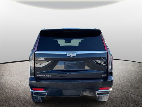 Used 2023 Cadillac Escalade ESV Luxury image 4