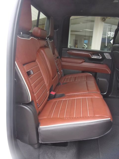 Used 2024 GMC Sierra 2500 Denali Ultimate AWD/4WD image 36