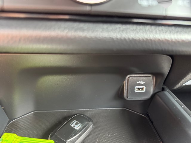 Used 2025 Honda HR-V Sport image 20