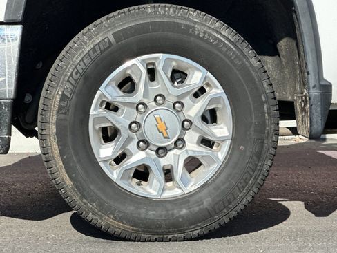 Used 2022 Chevrolet Silverado 2500 LT w/ All Star Edition image 22