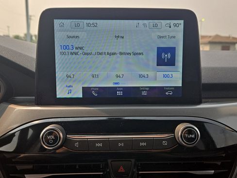 Certified 2023 Ford Escape Active AWD/4WD image 17