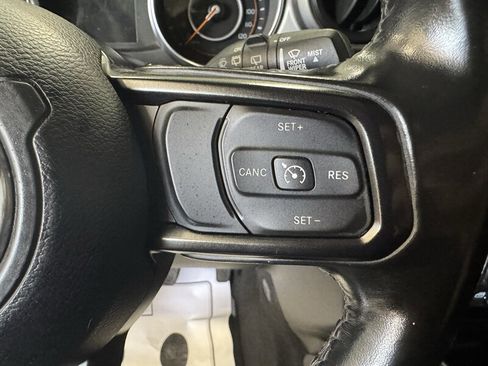 Used 2020 Jeep Wrangler Unlimited Sport AWD/4WD image 9