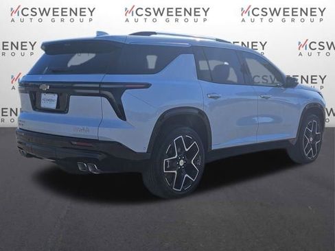 New 2026 Chevrolet Traverse High Country image 5