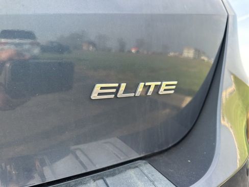 Used 2025 Honda Odyssey Elite image 4