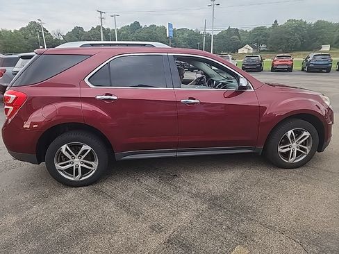 Used 2017 Chevrolet Equinox Premier w/ Enhanced Convenience Package AWD/4WD image 8