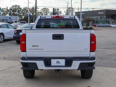 Used 2022 Chevrolet Colorado LT w/ Fleet Safety Package image 18