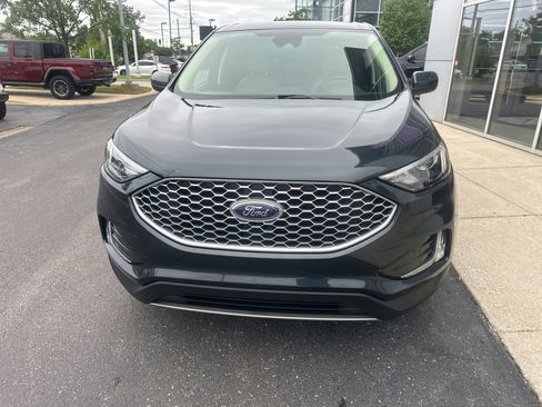Used 2023 Ford Edge SEL w/ Convenience Package AWD/4WD image 7