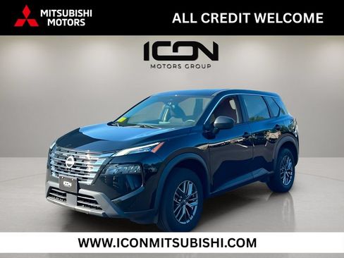Used 2024 Nissan Rogue S AWD/4WD image 1