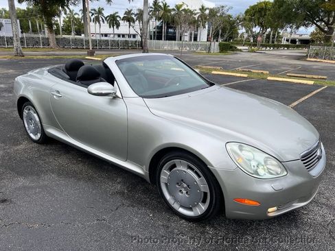Used 2002 Lexus SC 430 Convertible RWD image 3