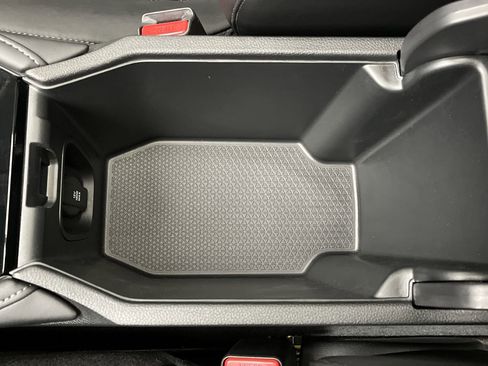 Used 2024 Honda Accord Touring image 27