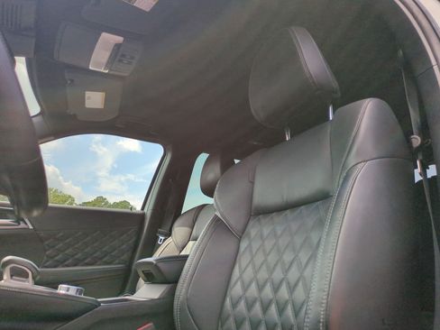 Used 2023 Mitsubishi Outlander SEL FWD image 16