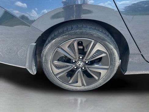 Used 2019 Honda Civic EX image 41