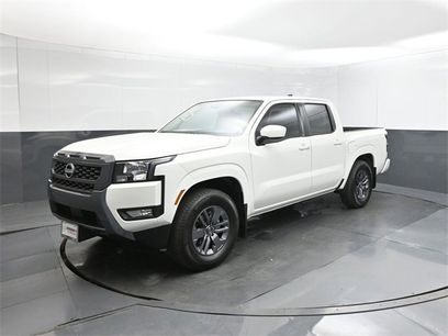 New 2025 Nissan Frontier SV w/ SV Convenience Package