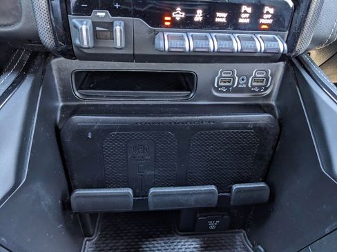 Certified 2022 RAM 1500 Limited w/ Body Color Bumper Group image 39