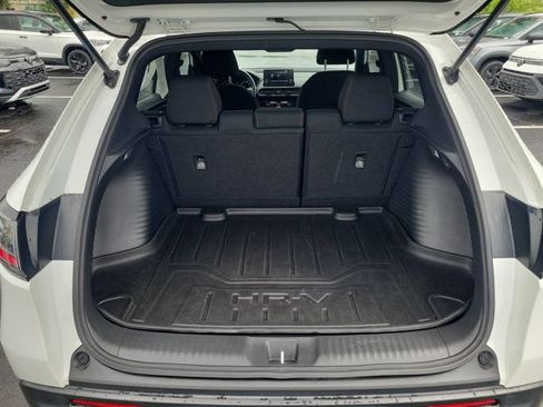 Used 2024 Honda HR-V Sport image 10