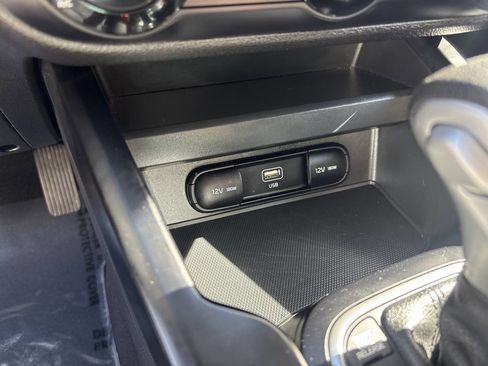 Used 2024 Kia Soul LX w/ Option Group 015 image 26