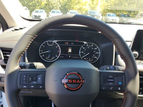 New 2026 Nissan Rogue SV AWD/4WD image 23