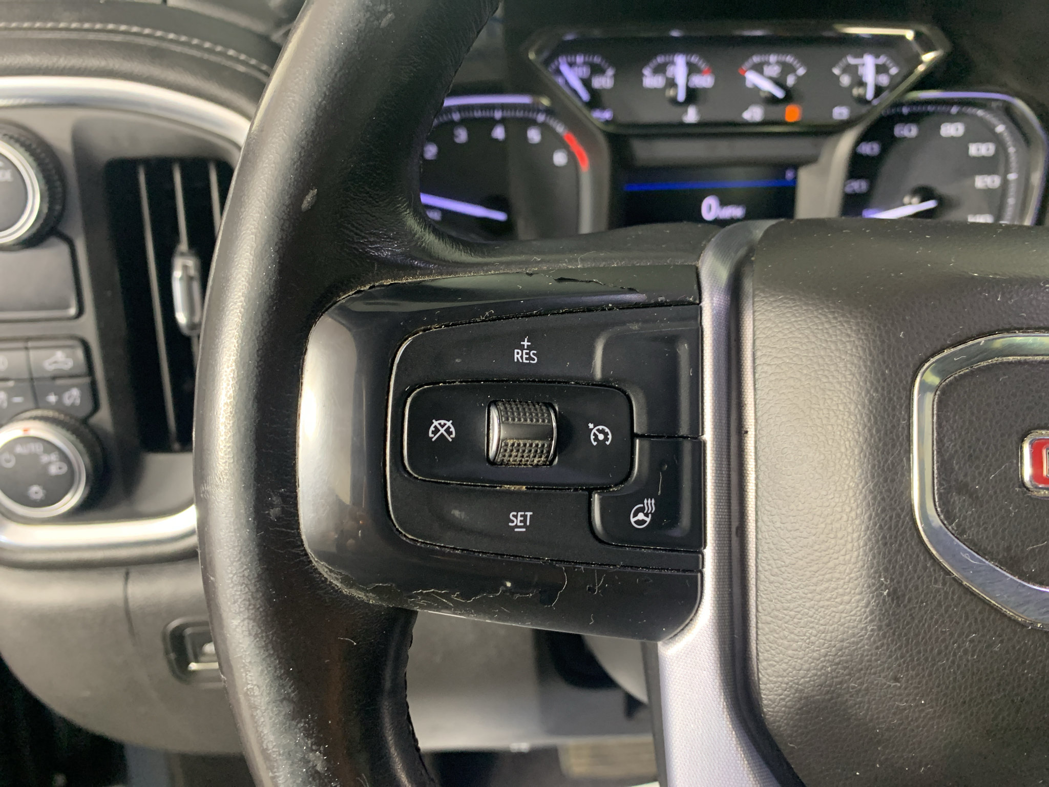 Used 2020 GMC Sierra 1500 Elevation w/ Elevation Value Package RWD image 17