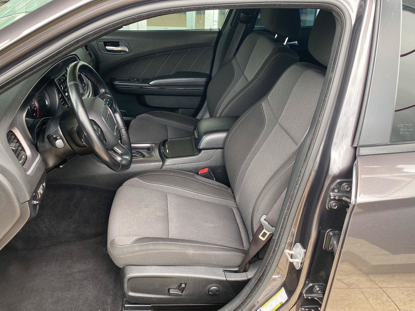 Used 2022 Dodge Charger SXT w/ Blacktop Package RWD image 18