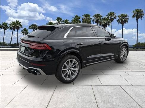 Used 2022 Audi RS Q8 AWD/4WD image 6
