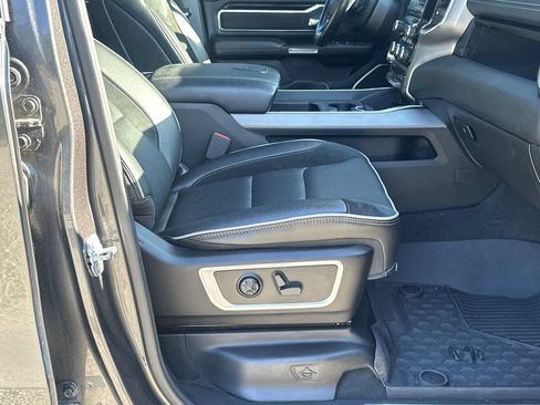 Used 2021 RAM 1500 Laramie AWD/4WD image 14