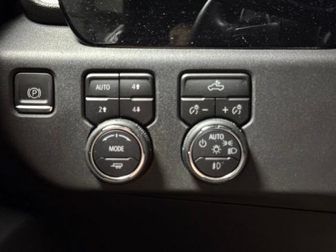 Used 2023 Chevrolet Silverado 1500 RST w/ All Star Edition Plus AWD/4WD image 9