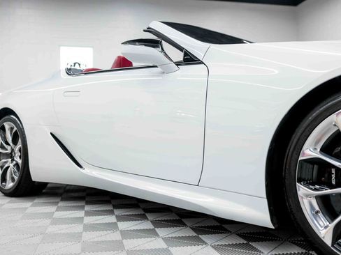 Used 2021 Lexus LC 500 Convertible w/ Touring Package RWD image 21