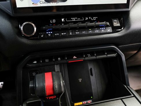 Used 2025 Toyota Sequoia TRD Pro AWD/4WD image 27