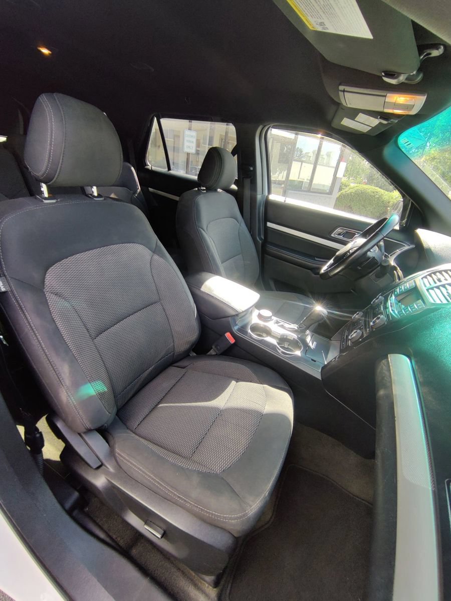 Used 2016 Ford Explorer XLT AWD/4WD image 13