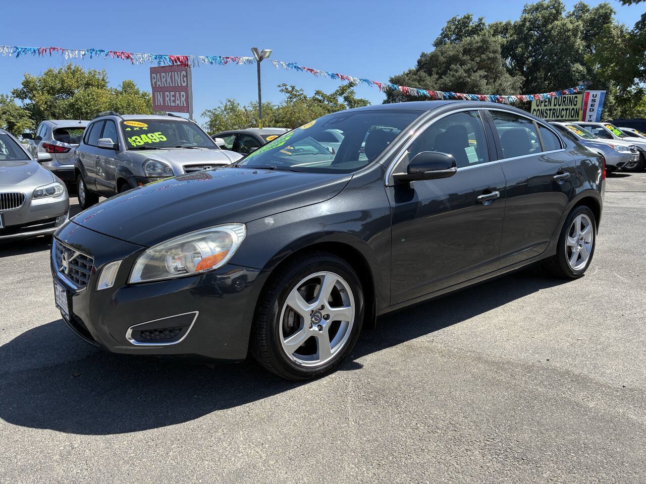 Used 2012 Volvo S60 T5 w/ Multimedia Pkg FWD image 1