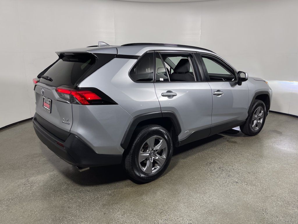 Certified 2024 Toyota RAV4 XLE AWD/4WD image 3