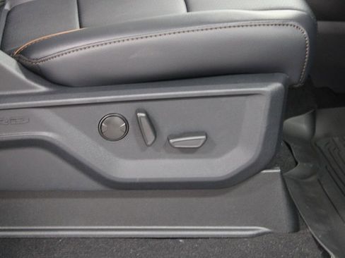 New 2026 Ford F350 Lariat AWD/4WD image 29