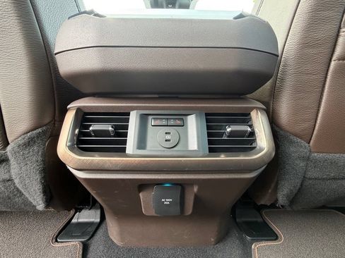Used 2025 Ford F150 King Ranch AWD/4WD image 8