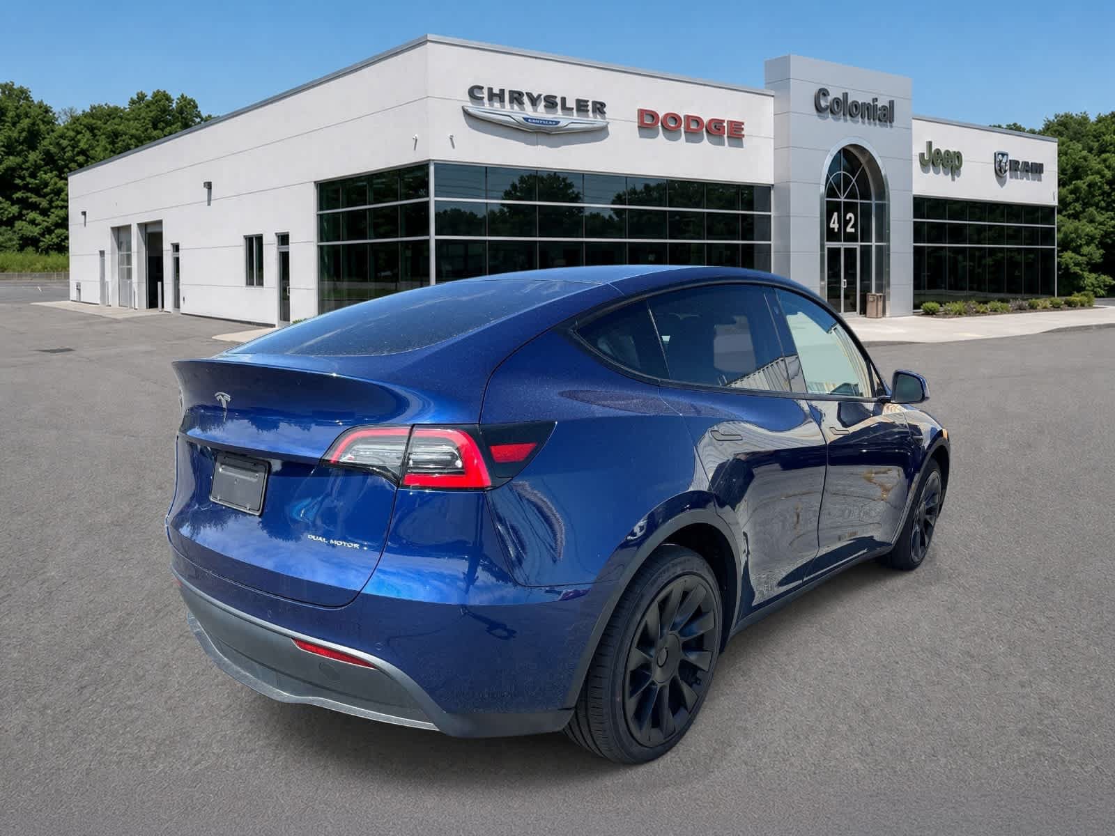 Used 2021 Tesla Model Y Long Range AWD/4WD image 5