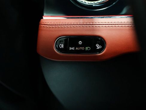 Used 2020 Bentley Continental GT image 34