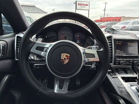 Used 2013 Porsche Cayenne GTS AWD/4WD image 20