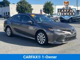 Used 2019 Toyota Camry LE image 2