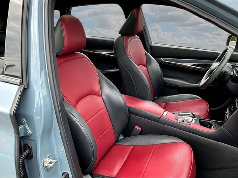 Used 2023 INFINITI QX50 Sport FWD image 29