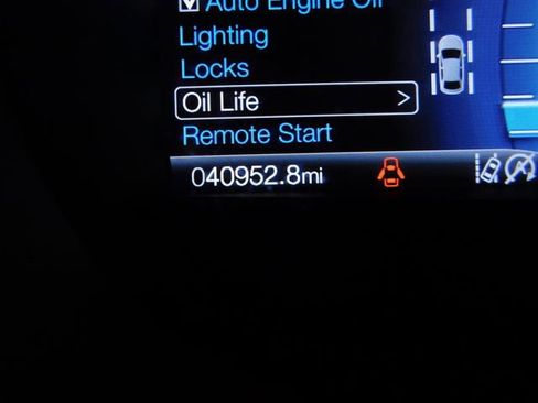 Used 2023 Ford Edge SEL image 38