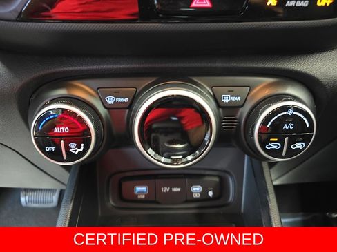 Certified 2026 Hyundai Venue SEL FWD image 21