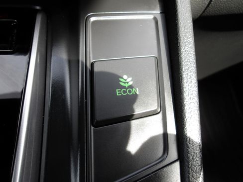 Used 2017 Honda CR-V EX image 21