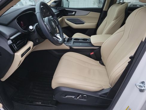 Used 2025 Acura MDX FWD w/ Technology Package image 17
