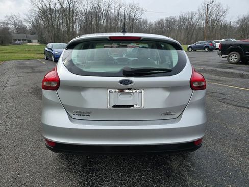 Used 2015 Ford Focus SE w/ SE Cold Weather Package image 6