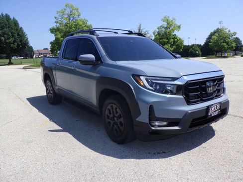 Used 2023 Honda Ridgeline RTL-E image 6